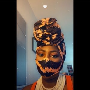 Matching facemask and headwrap for sale